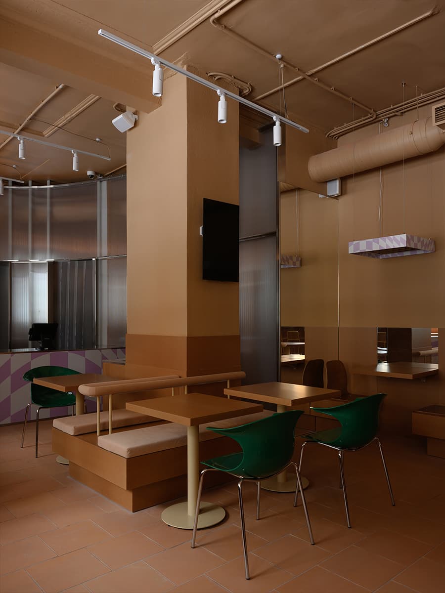 Камерный интерьер кафе здорового фастфуда — проект архитектурного бюро nomessprocess