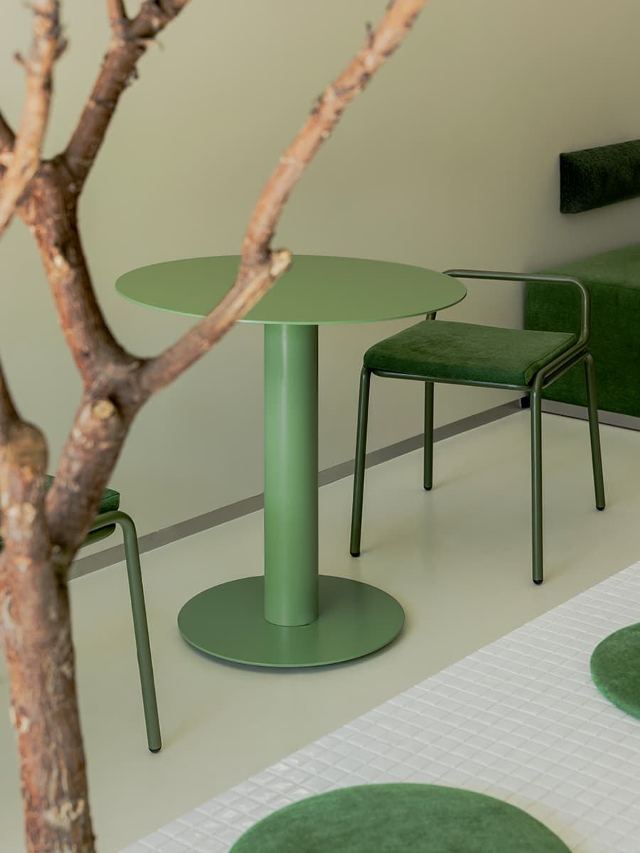 Бодрящие лаймовые тона в интерьере ресторана здорового питания — проект студии дизайна 1820