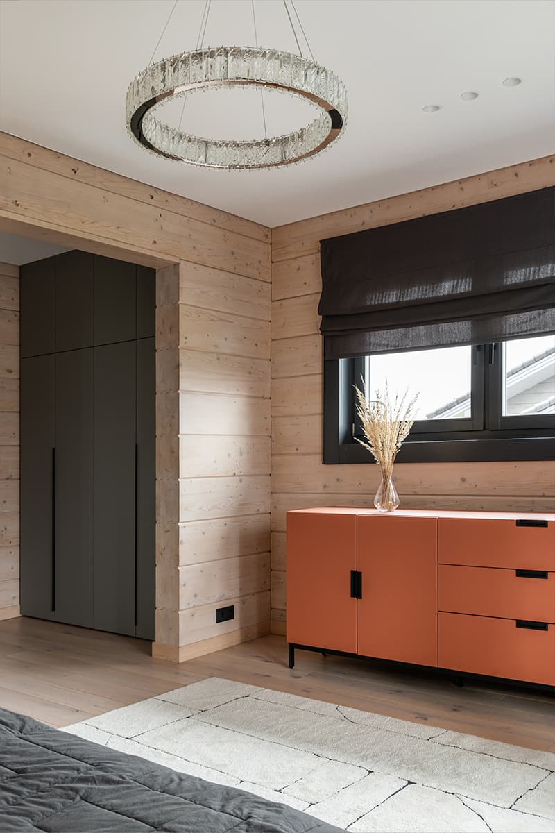 Теплота клееного бруса в интерьере загородного дома — проект Екатерины Беляковой