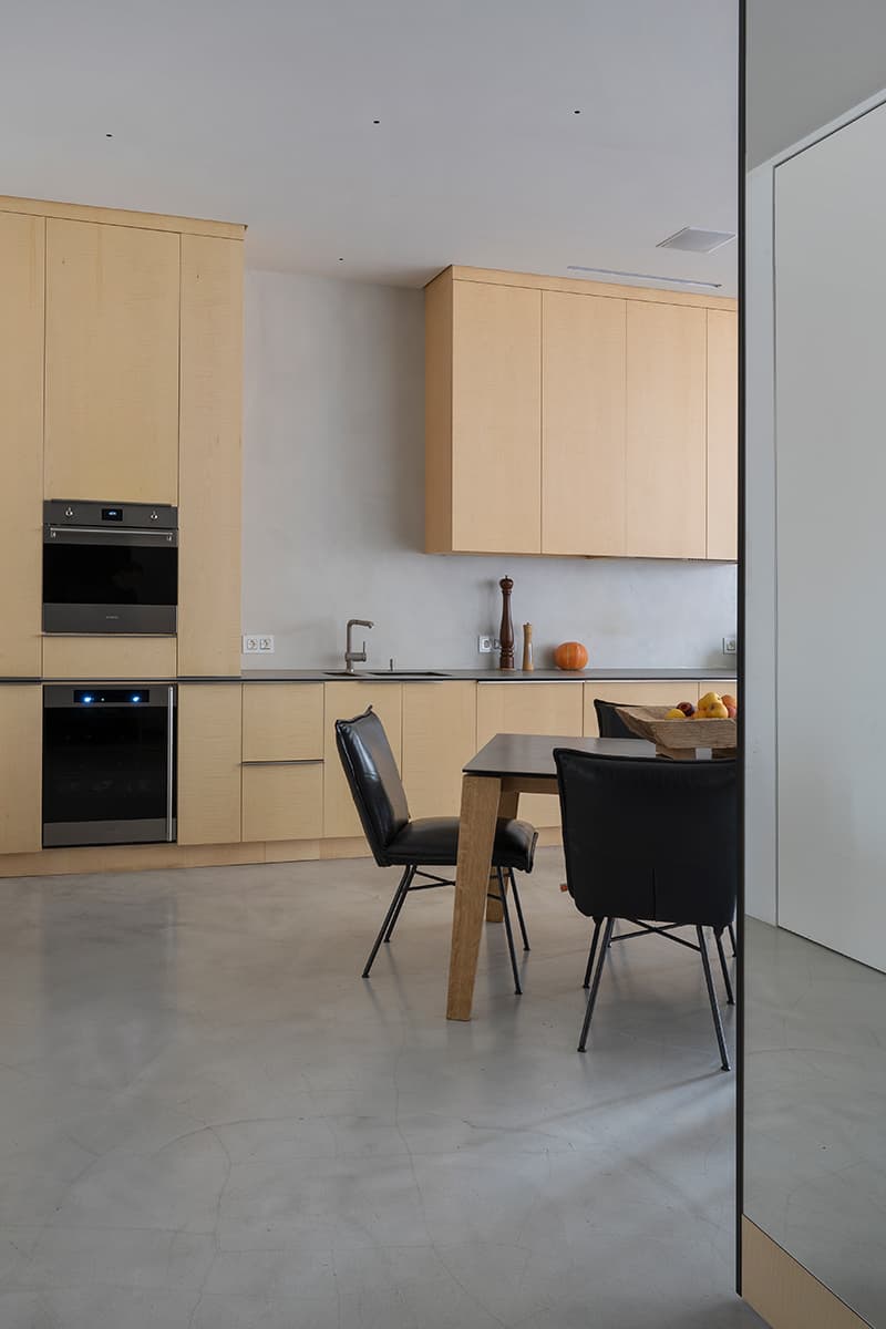 Лаконичный интерьер квартиры для семьи дизайнера — проект студии ARCHPOINT
