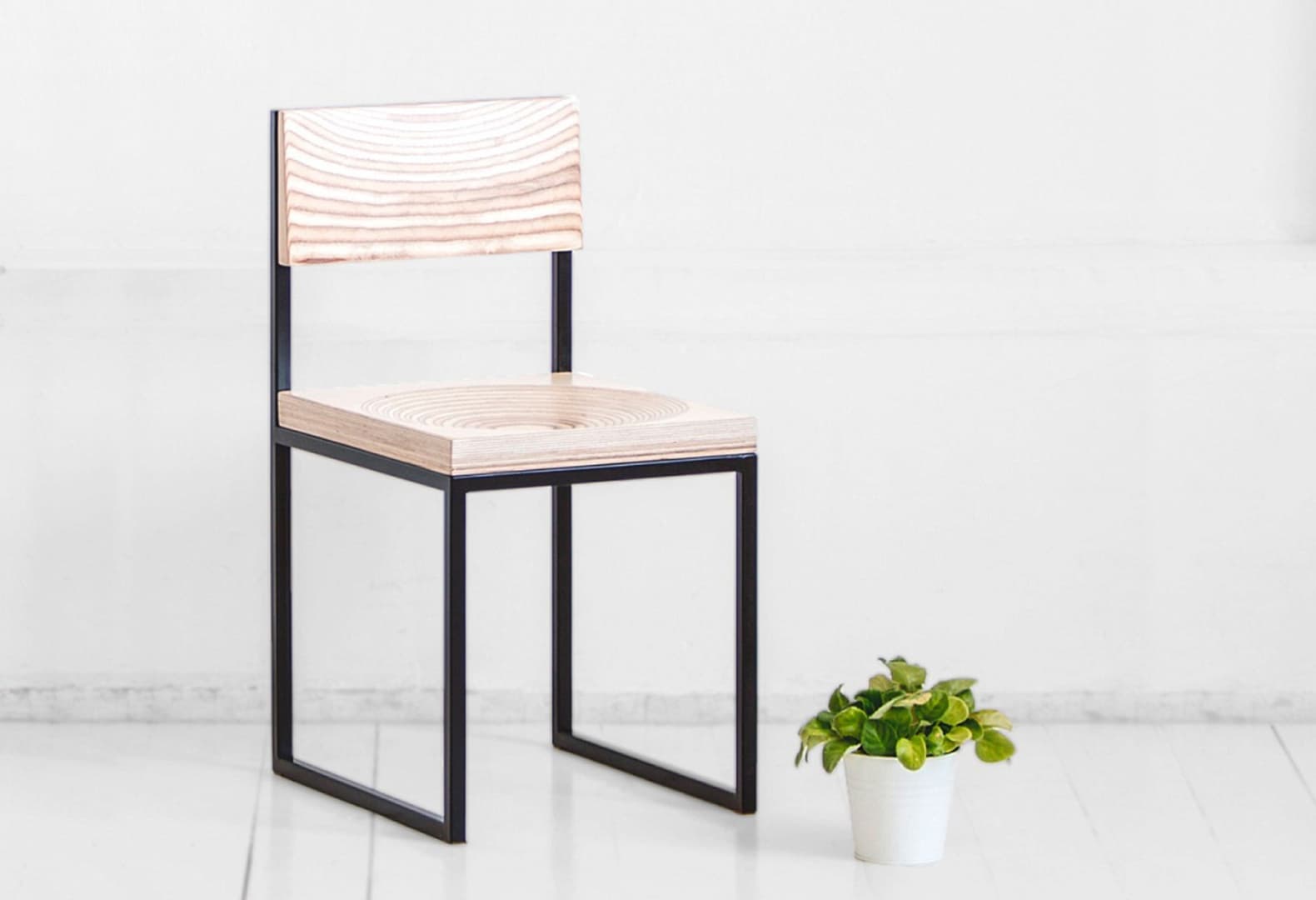 10 лучших бюджетных стульев локальных брендов: выбор редакции Design Mate