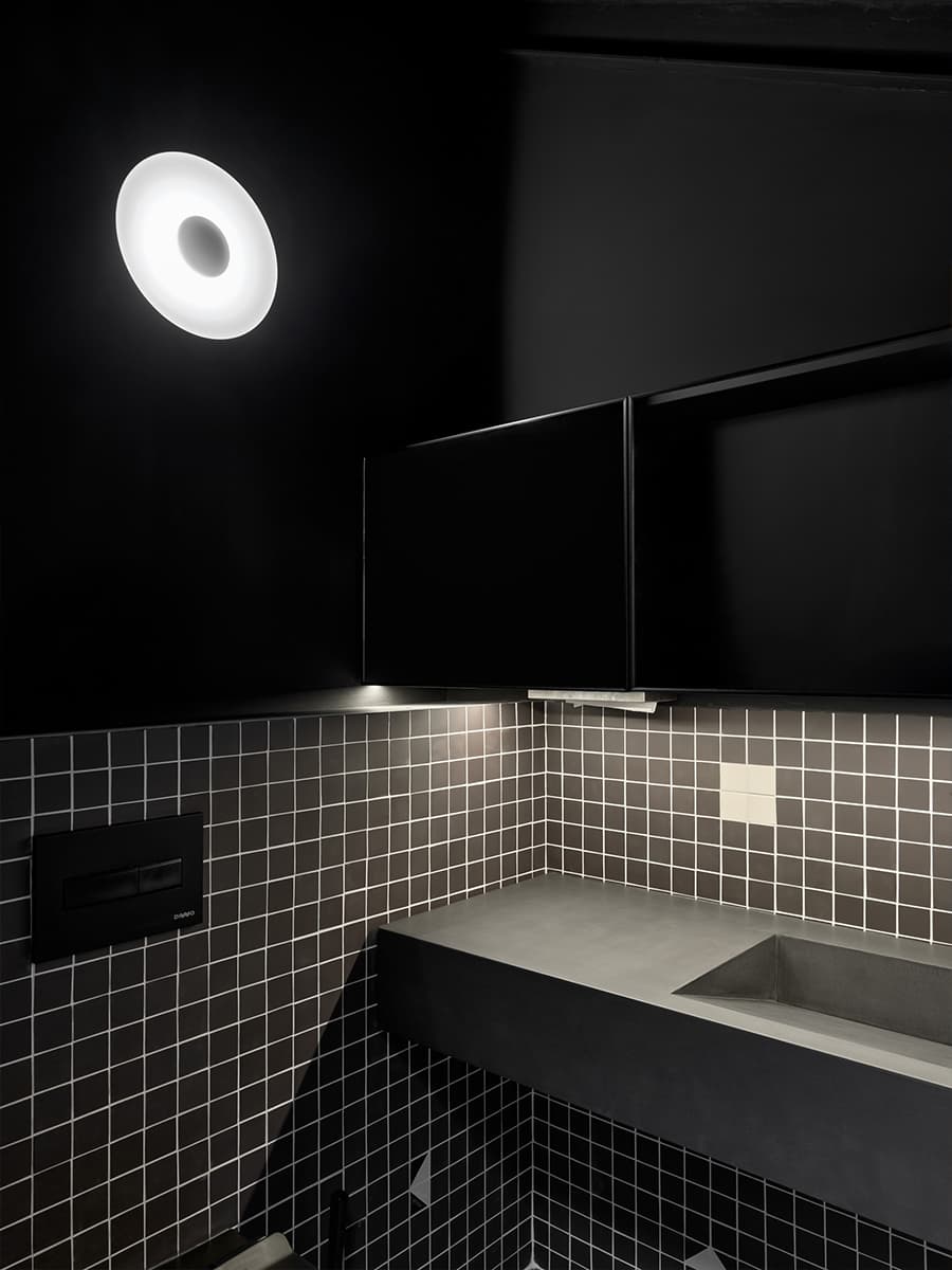 Формы и цвета авангарда в интерьере кофейни в Екатеринбурге — проект BLOK Studio