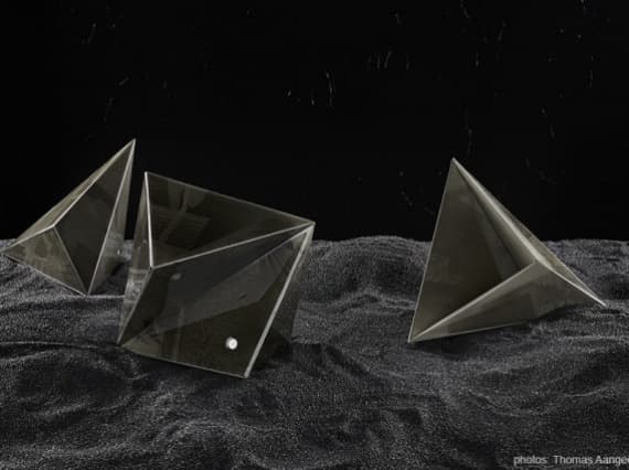 Сиба Сахаби представила коллекцию абстрактных скульптур Obscura