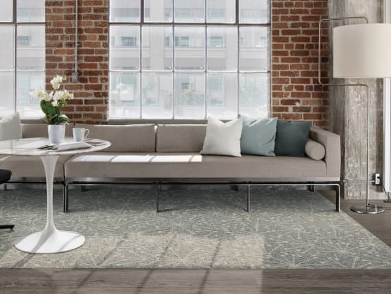 Interface представляет коллекцию напольных покрытий для зонирования помещений