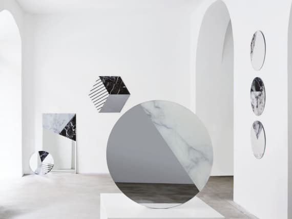 Армандо Бруно представил коллекцию геометрических зеркал «One to One»