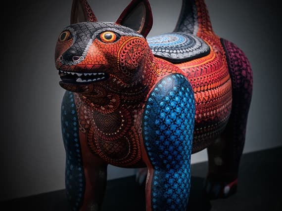 13 творцов придумали личные урны для праха