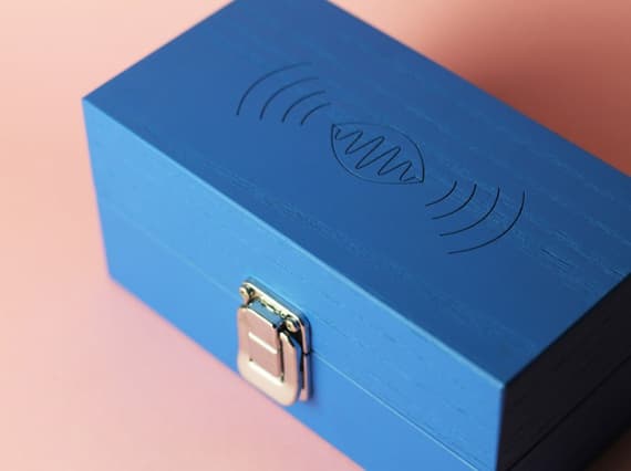 Швейцарский дизайнер создал синтезатор для детей