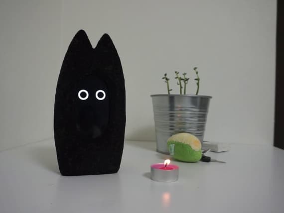 Инженеры из Южной Кореи придумали робота для необщительных людей Инженеры из Южной Кореи придумали робота для необщительных людей