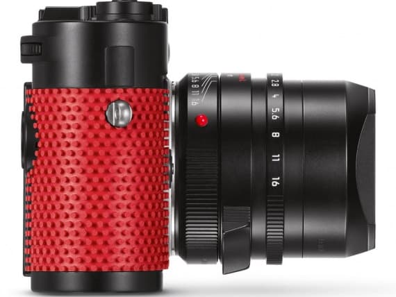 Фотоаппарат Leica покрыли резиной для ракеток от пинг-понга Фотоаппарат Leica покрыли резиной для ракеток от пинг-понга