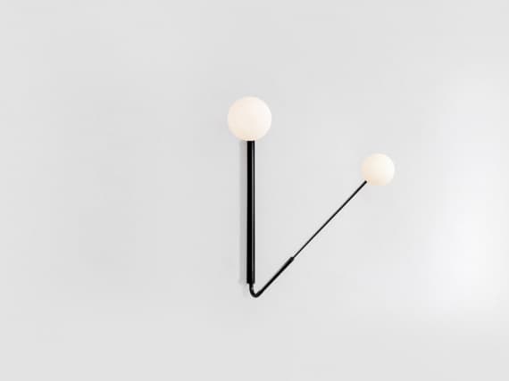 Дизайнер студии из Нью-Дели сделал вращающийся светильник