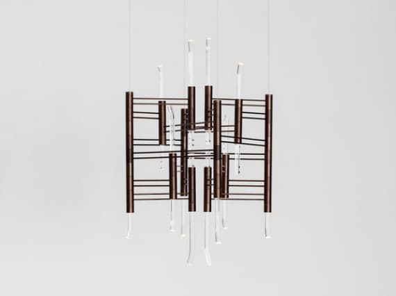 Нью-Йоркские дизайнеры сделали светильники из стеклянных трубок