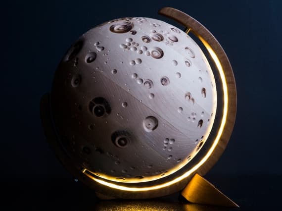 Дизайнер выпустил коллекцию мебели, вдохновленной исследованиями NASA