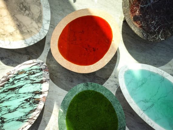 Карла Баз представила коллекцию мебели и предметов освещения из мрамора