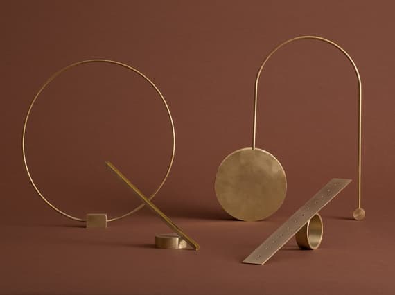 Сара Риччарди представила коллекцию абстрактных ваз