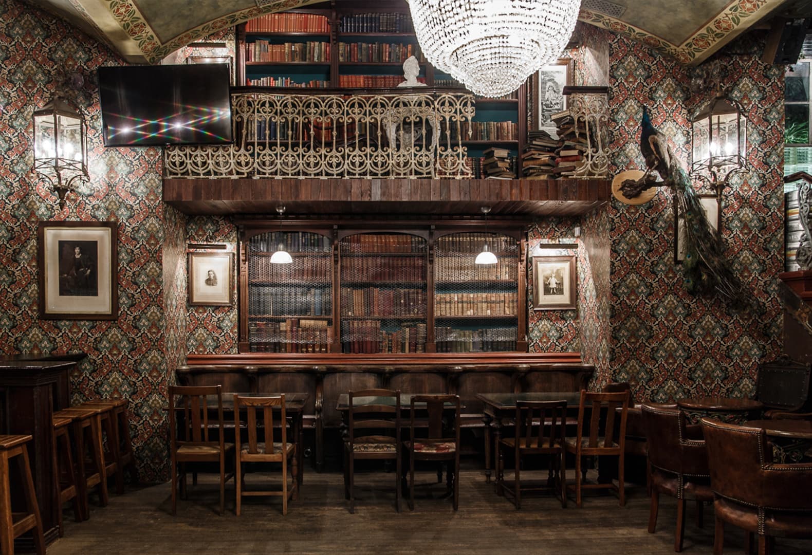 Black Swan Pub & Shop. Проект Дениса Бобкова