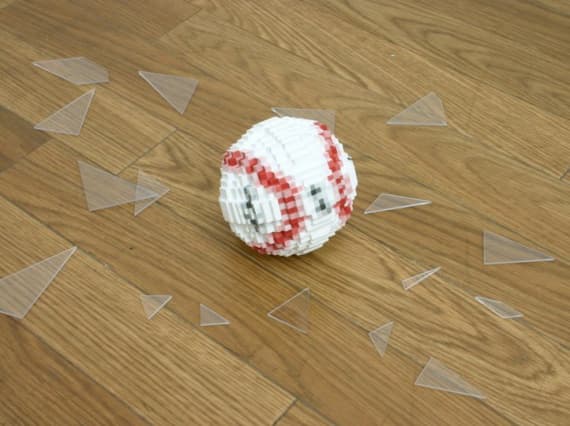 Тосия Масуда создает керамику из пикселей