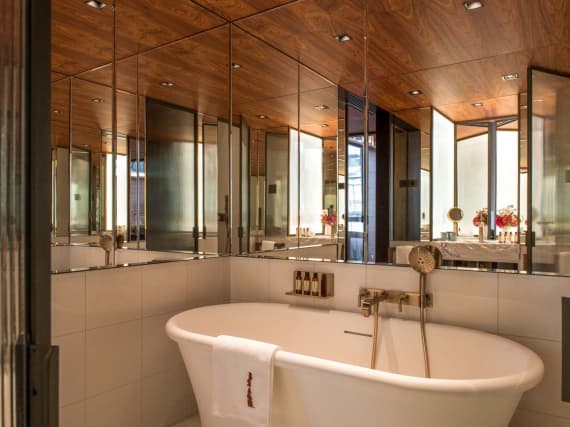 Филипп Старк разработал дизайн нового отеля в Париже