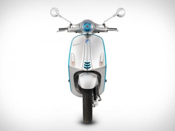 Vespa выпустила «зеленый» электрический скутер Vespa выпустила «зеленый» электрический скутер