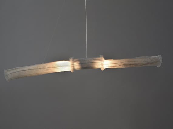 Андре Теоман и Рита Пирс сделали светильники из рыболовных сетей