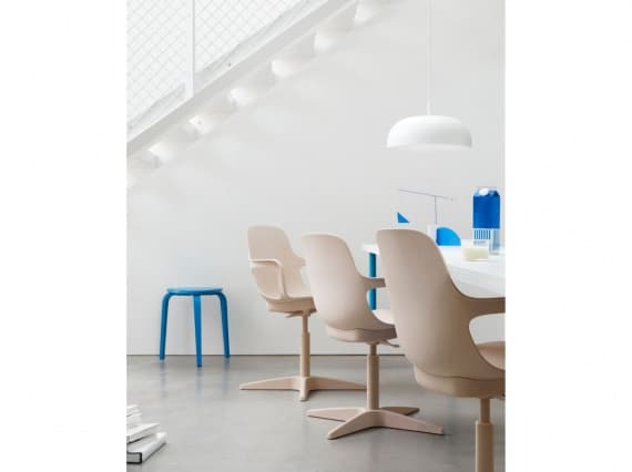 В октябре в ассортименте ИКЕА появилось больше товаров для дома из переработанных и возобновляемых материалов