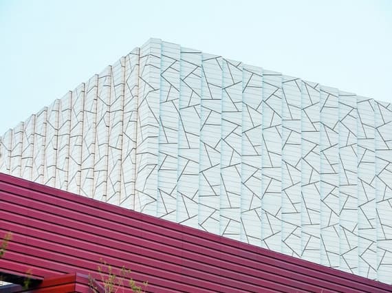 Huajian Group построили в Хунане большой художественный центр