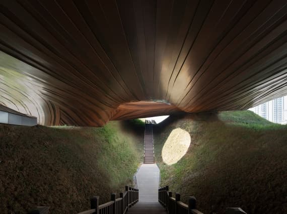 CROX спроектировала музей с алюминиевой облицовкой