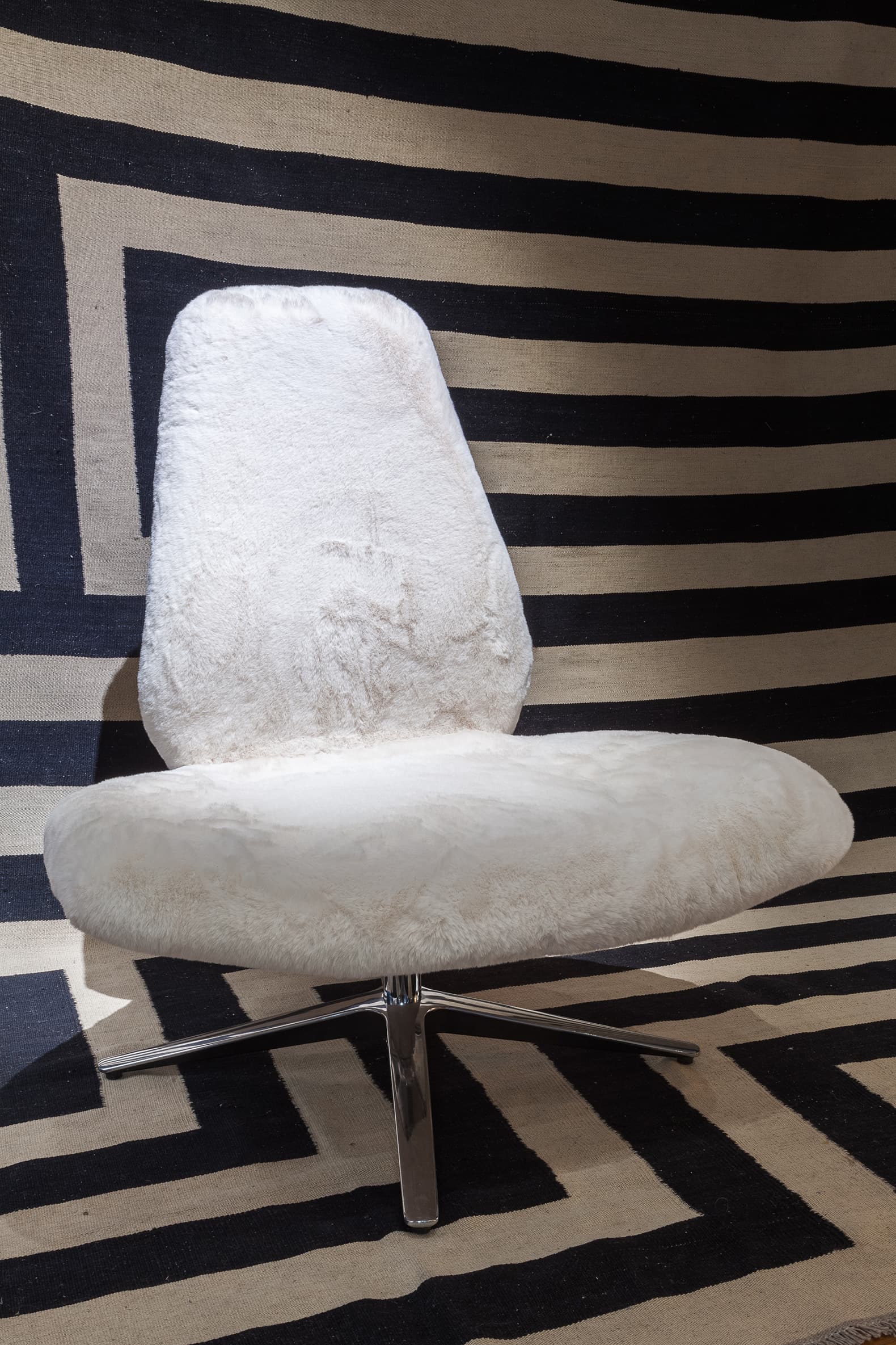 Кресло Brahma Chair / Legchatov Design x Belsi