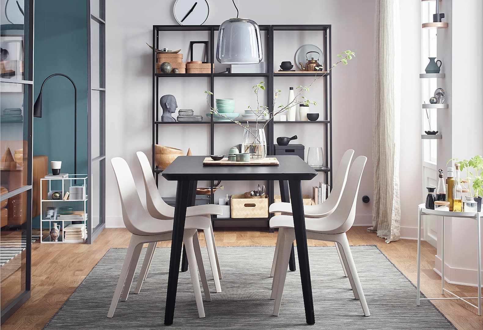 Самый доступный устойчивый стул от IKEA