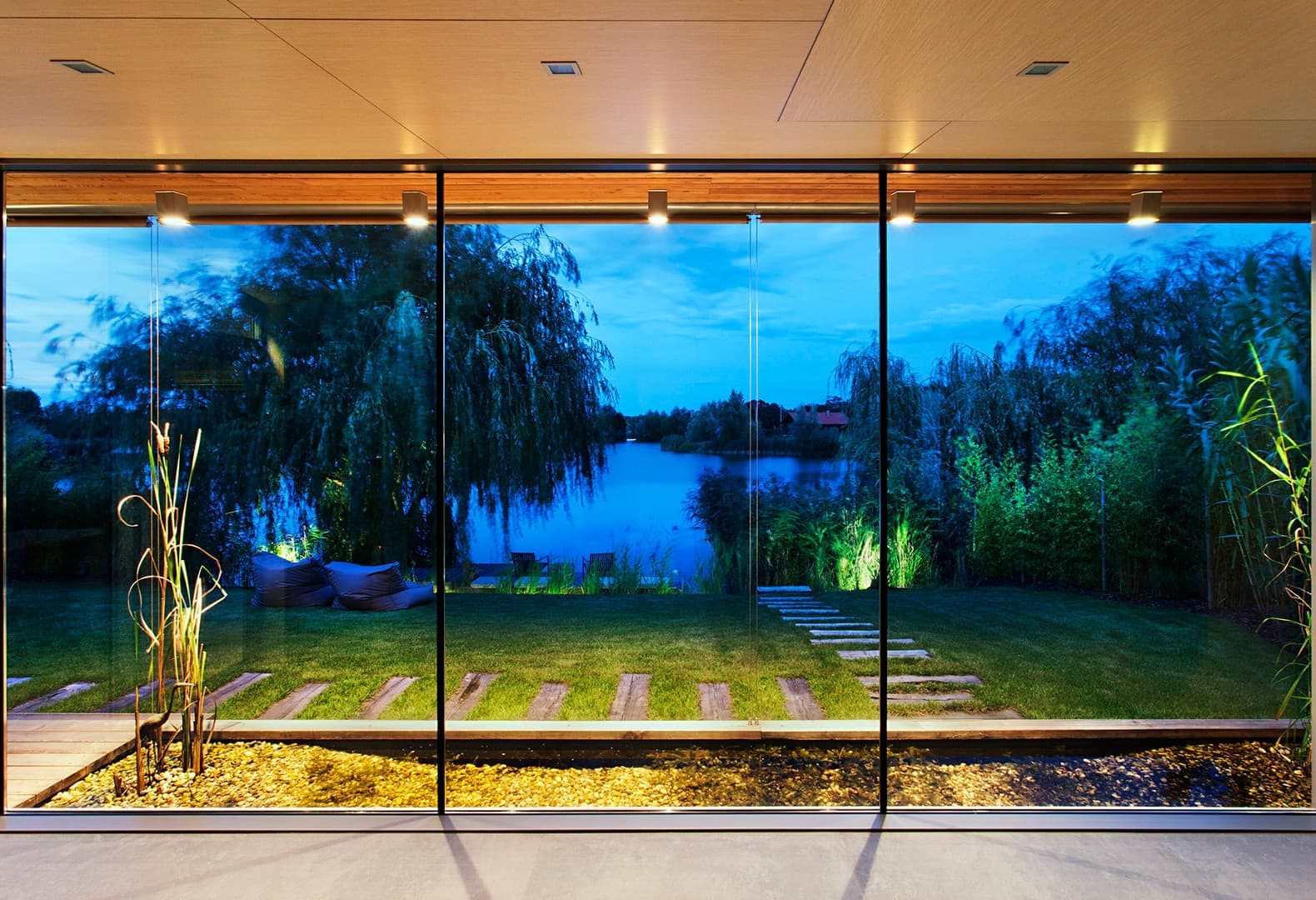 Барнхаус-дача. Проект от болгарских архитекторов из Tóth Project Architect Office