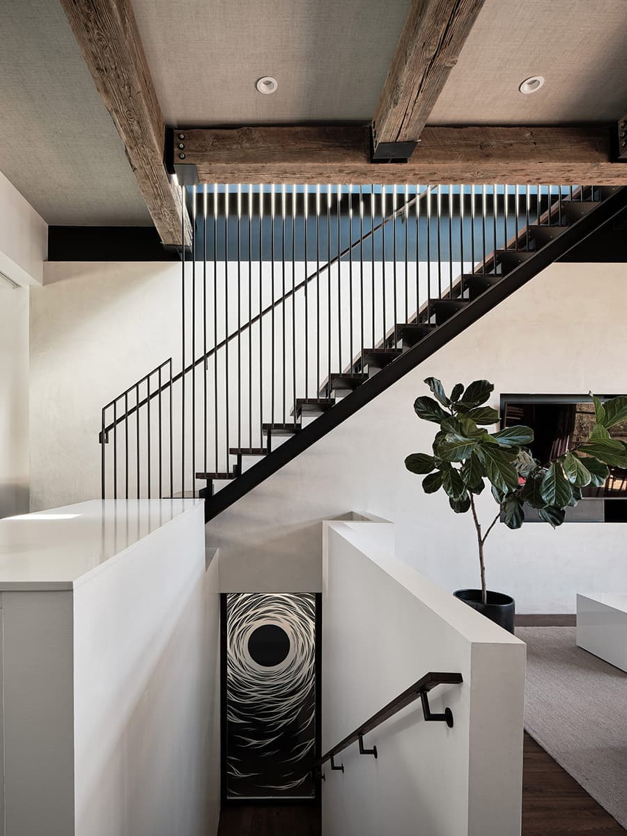 Двуликий особняк в Сан-Франциско: классика и модернизм — проект Siol Studios и Levy Art and Architecture