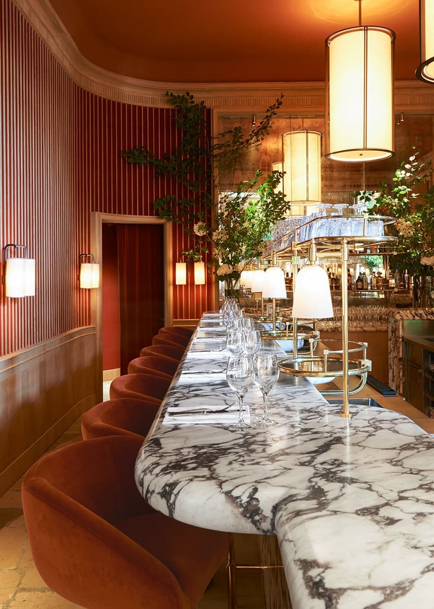 Парижский ресторан Girafe