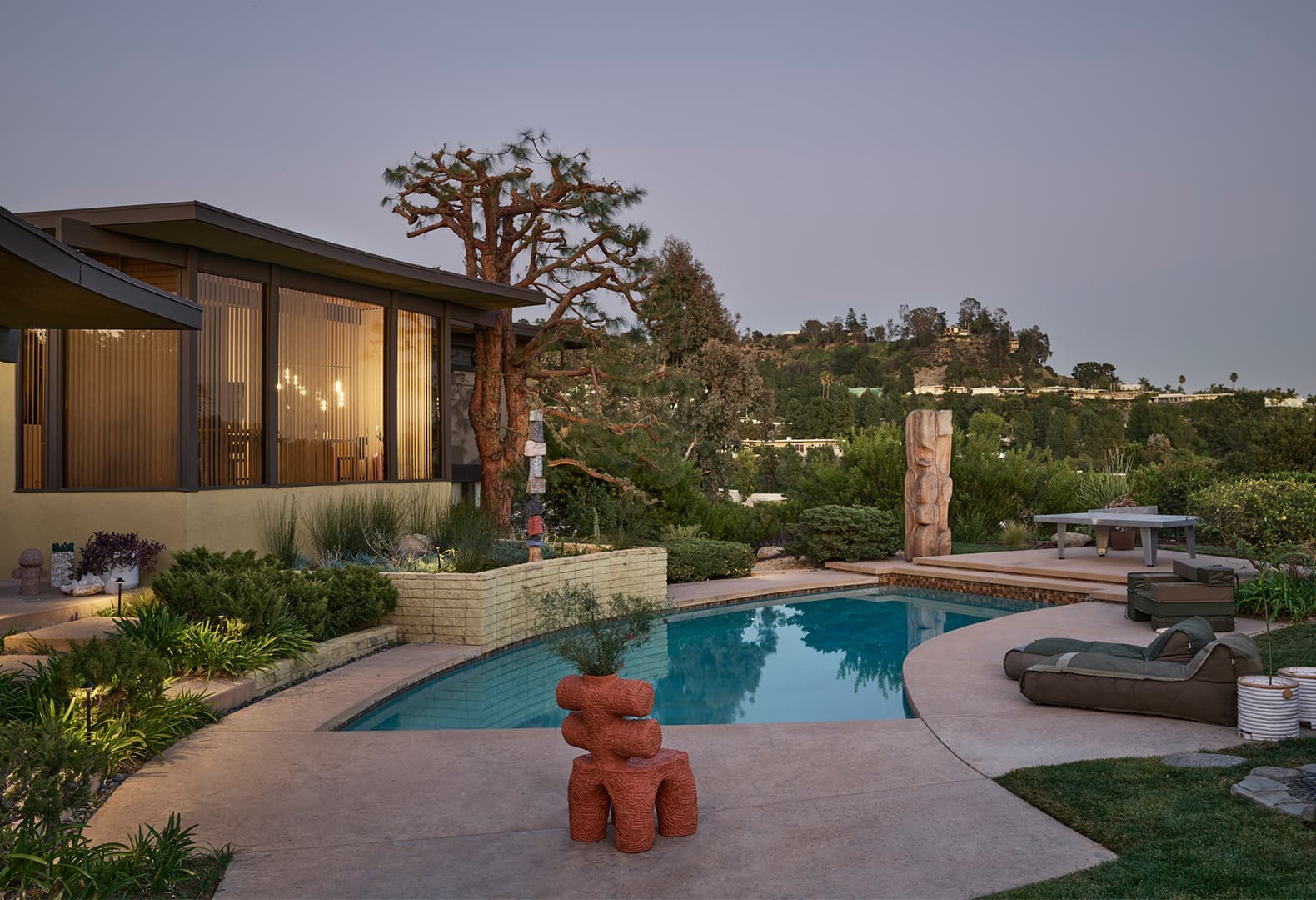 Дизайн-галерея The Future Perfect / Дом в Беверли Хиллз, дизайн: The Future Perfect