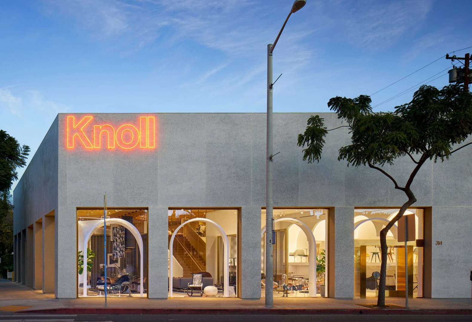 Knoll в Лос-Анджелесе / Мавританская резиденция, дизайн: Johnston Marklee