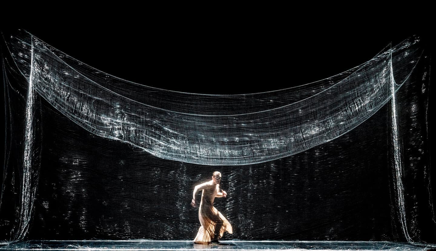 Кмнетическая скульптура Ego