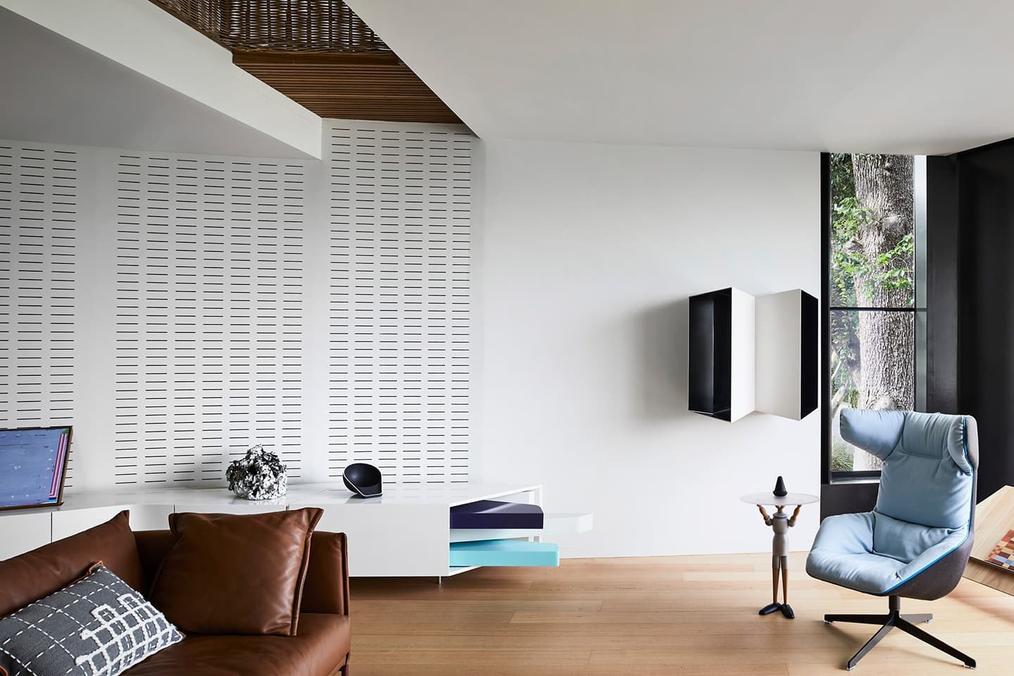 Реновация резиденции в Мельбурне под коллекцию искусства – проект John Wardle Architects