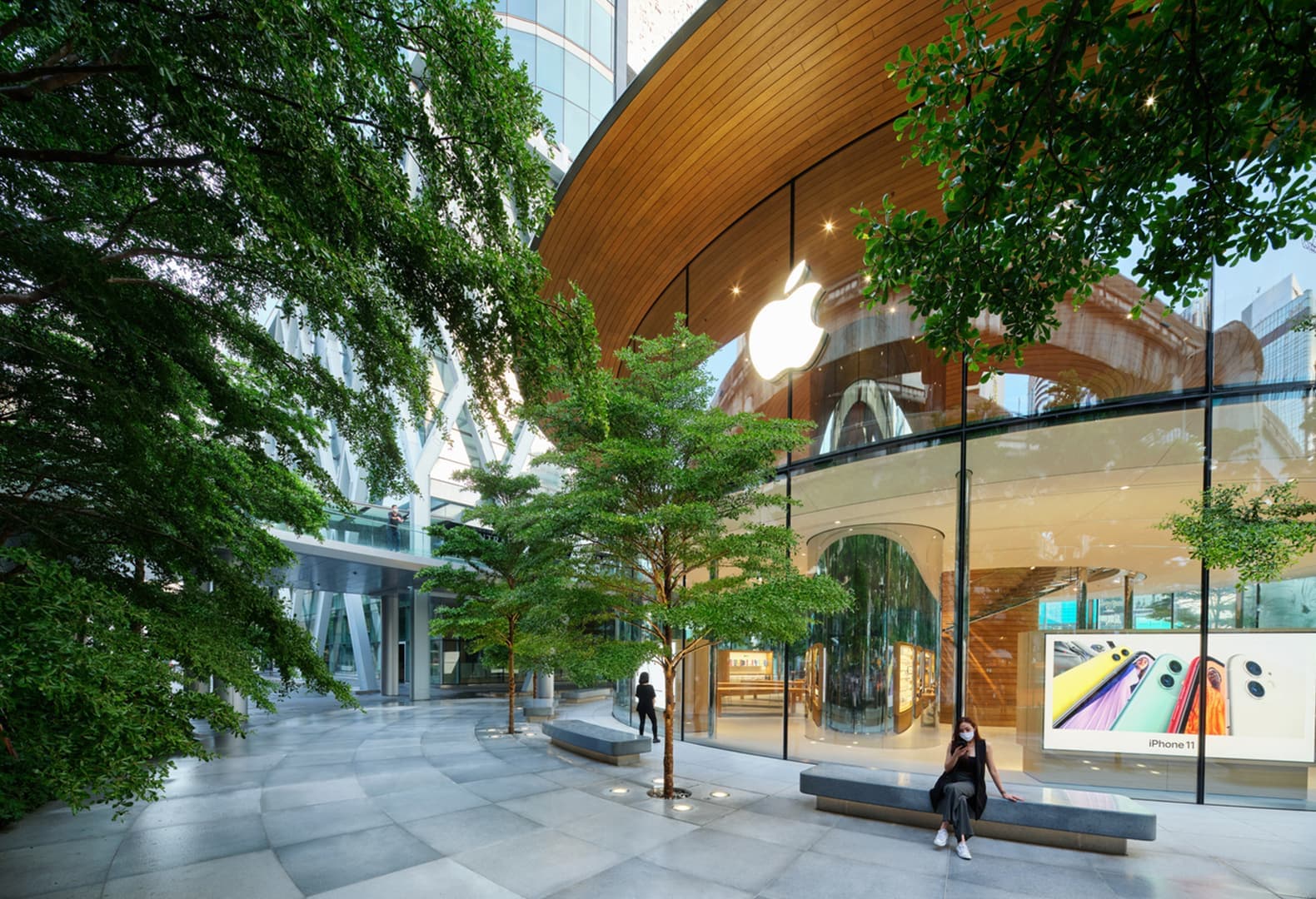 Магазин Apple Central World в Бангкоке, Таиланд