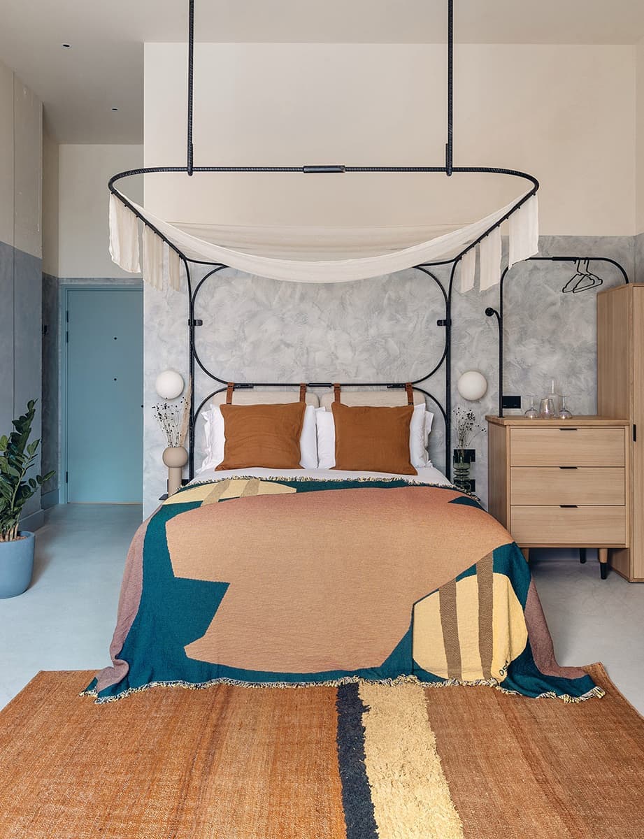 Зрелищный калифорнийский мираж в Лондоне – проект Holloway Li