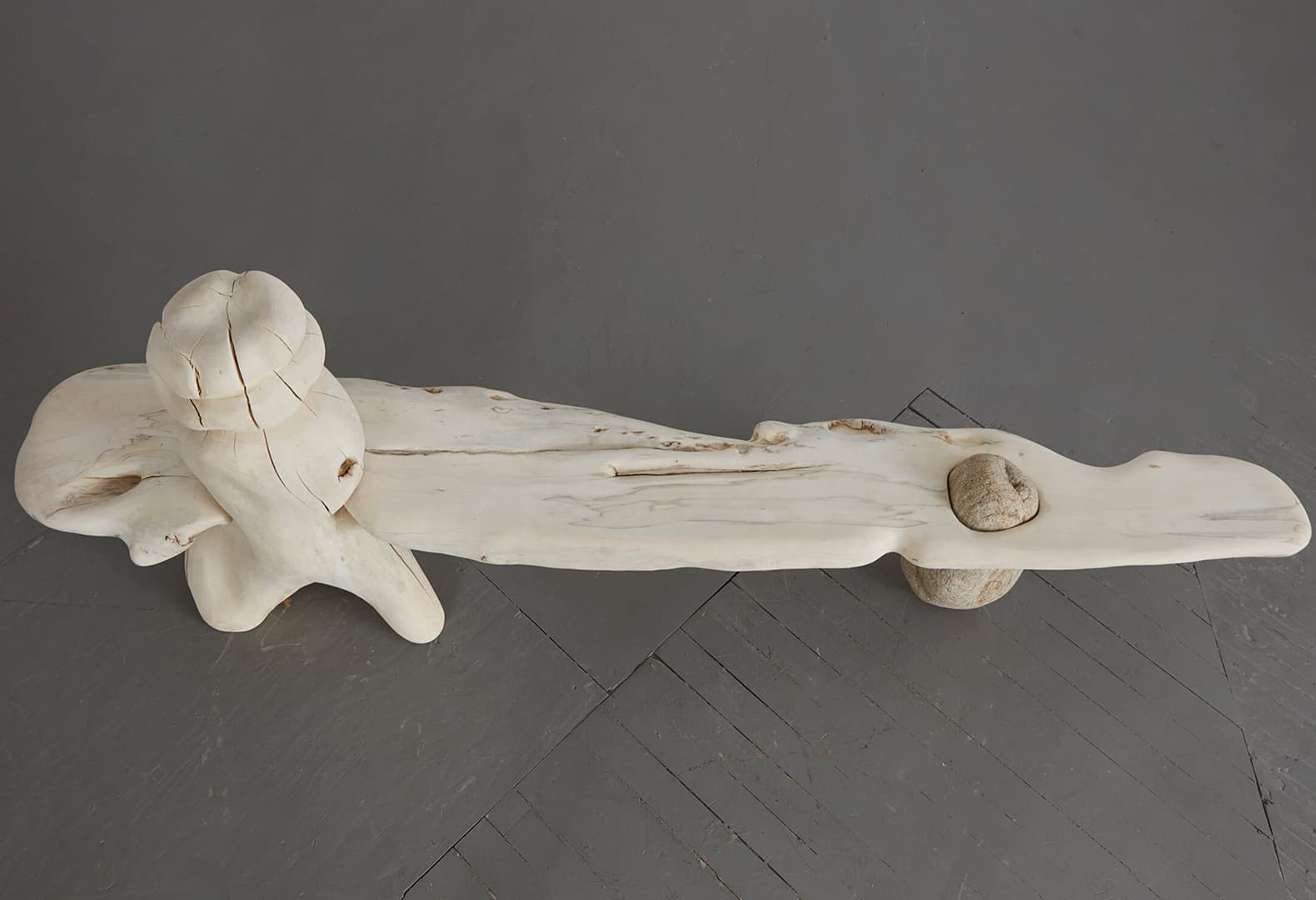 Unique sculptural bench, 2019. Биоморфные фантазии Рогана Грегори. Биоморфные фантазии Рогана Грегори