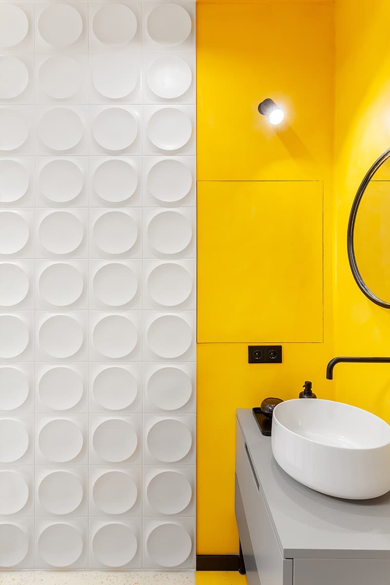 Интерьер для студии персональных тренировок в технике колор блок— проект бюро Monoform