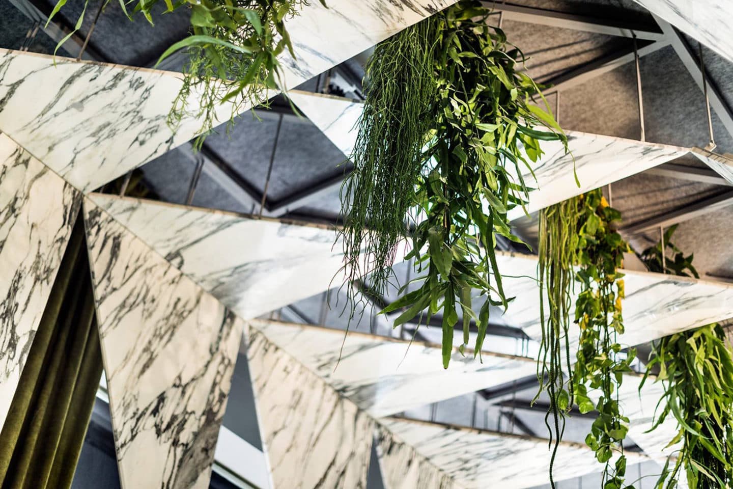 Концептуальный Romola в Мадриде