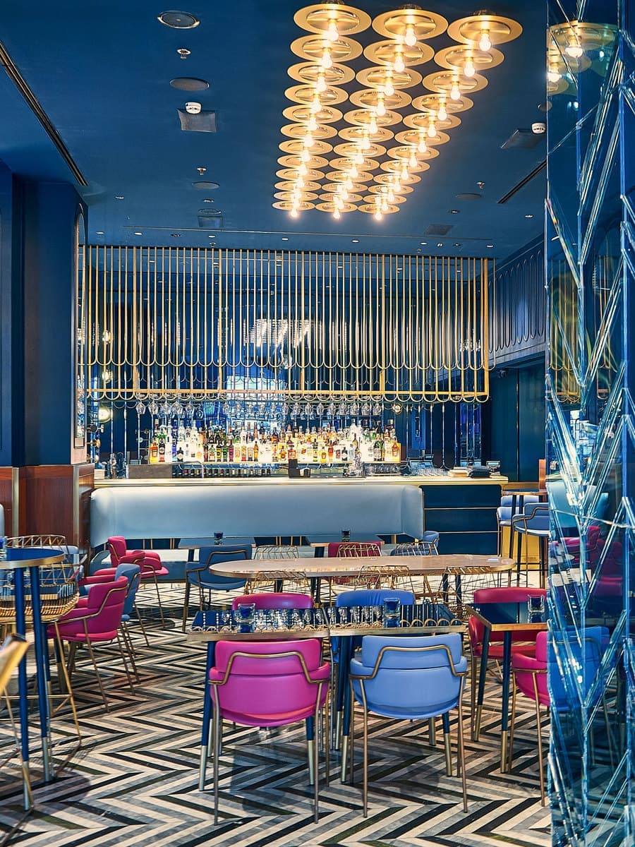 Потрясающий Motta 1928 в миланской Галерее Виктора Эммануила II