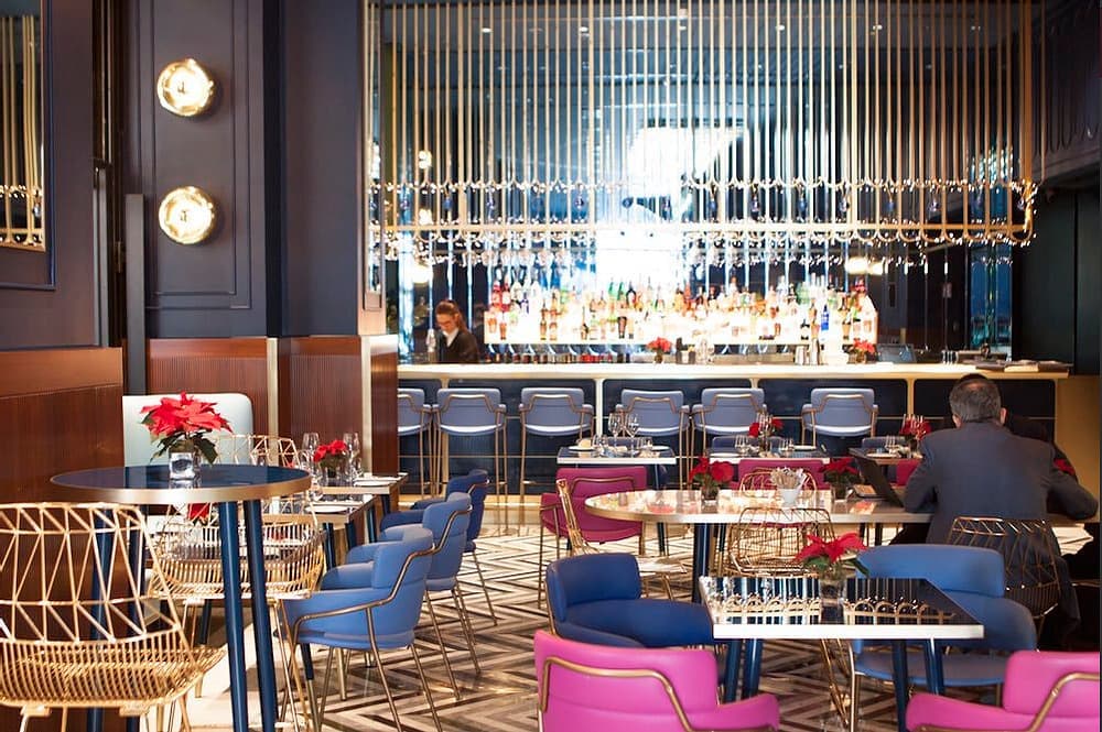 Потрясающий Motta 1928 в миланской Галерее Виктора Эммануила II