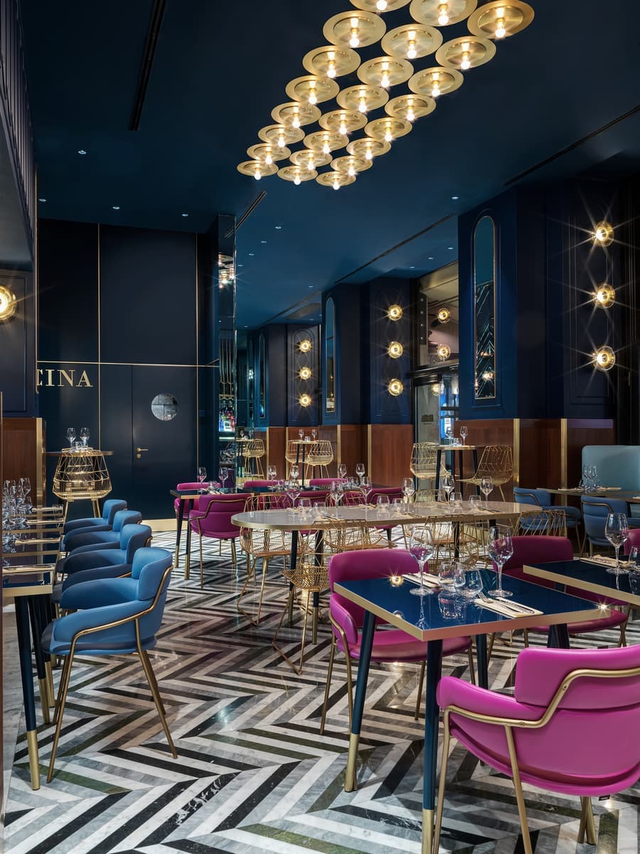 Потрясающий Motta 1928 в миланской Галерее Виктора Эммануила II