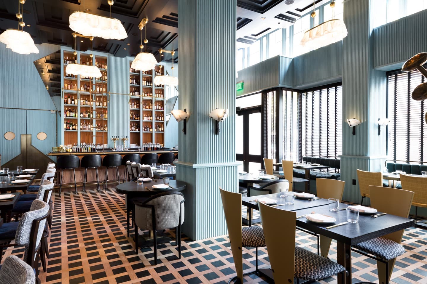 Европейский ресторан Proper в Сан-Франциско