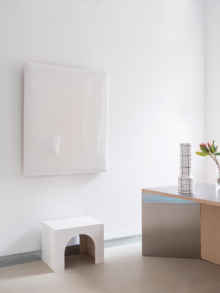 Работы Яна Тихоненко и Кирилла Басалаева, галерея ART brut