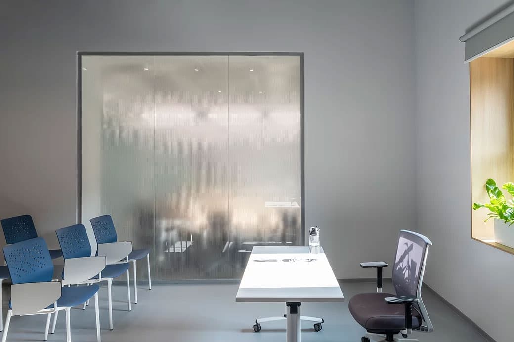 Все оттенки офисного комфорта – проект Petit Buro