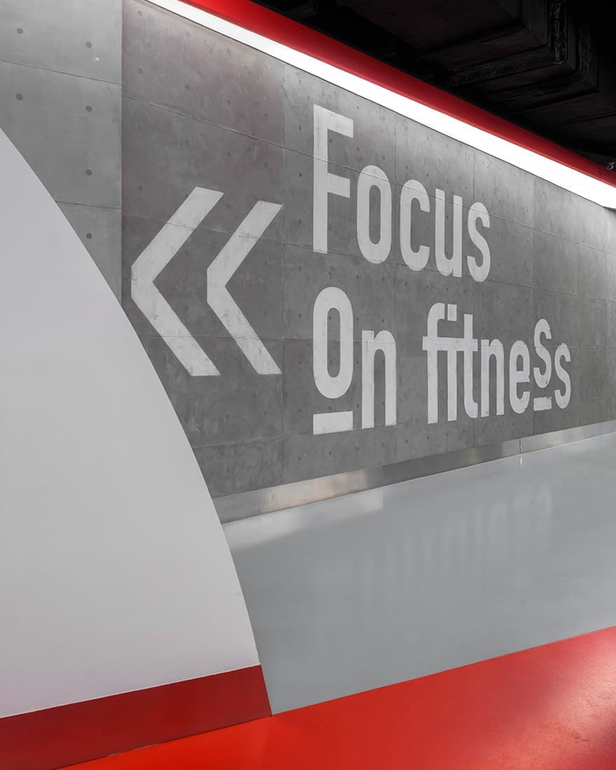 Роскошный экологический минимализм – сочетать несочетаемое в проекте ресторана ARKAROOM от студии Завод 11