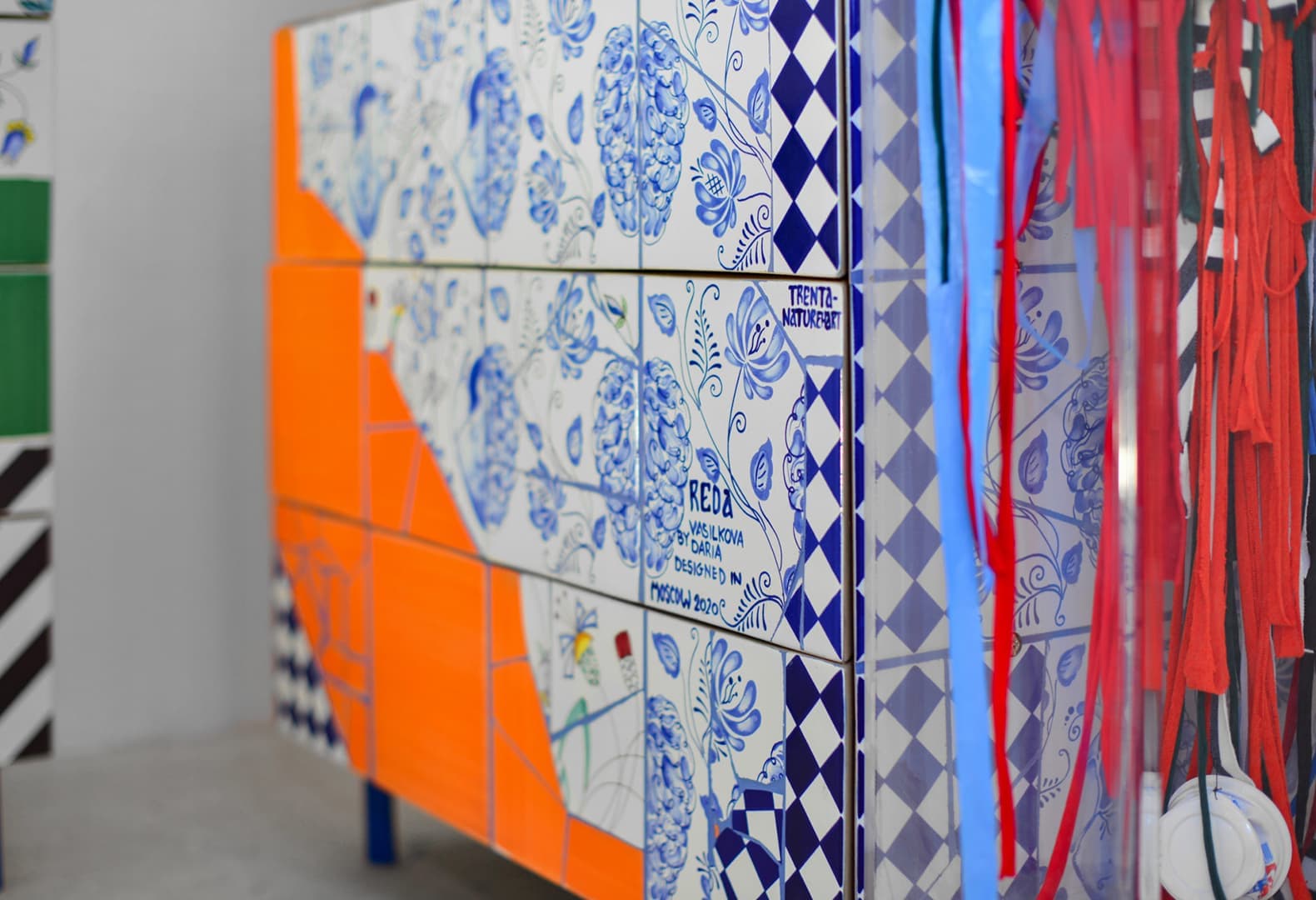 От идеи до прототипа: комоды с плиткой Art Group