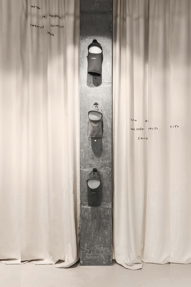 Брутальный минимализм в шоуруме в Екатеринбурге — проект команды Одногруппники