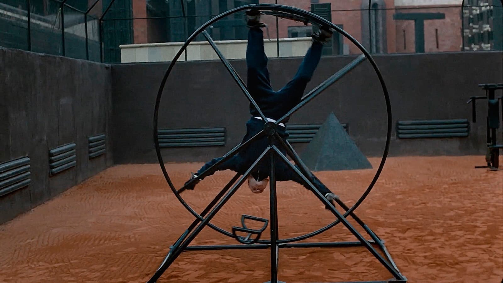 «ДАУ. Новый человек» (реж. Илья Хржановский)